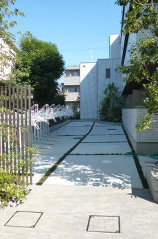 つむぎの杜　西荻みなみ 