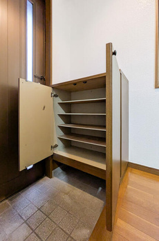 新宿区余丁町戸建 