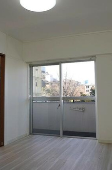 日興パレス南麻布 
