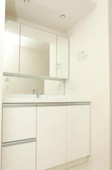 ＴＨＥ　ＴＯＫＹＯ　ＴＯＷＥＲＳ　ＭＩＤＴＯＷＥＲ 