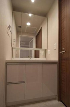 ＴＨＥ　ＴＯＫＹＯ　ＴＯＷＥＲＳ　ＭＩＤＴＯＷＥＲ 