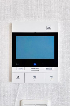 アパートメンツ三田 