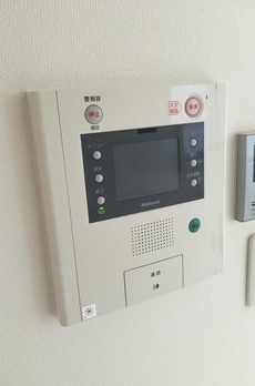 コンフォリア神田神保町 