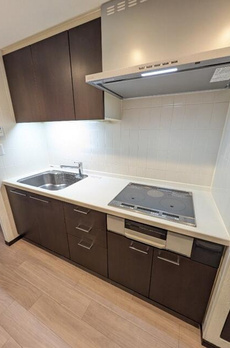 パークフラッツ市谷台町坂 