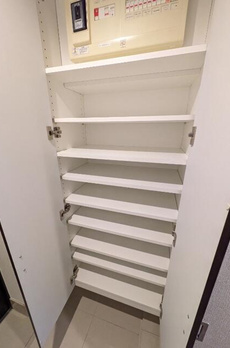 パークフラッツ市谷台町坂 