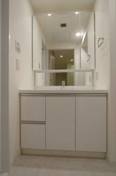 ＴＨＥ　ＴＯＫＹＯ　ＴＯＷＥＲＳ　ＭＩＤＴＯＷＥＲ 