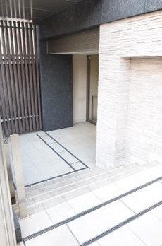ジオ四谷坂町 