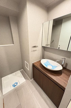 レジディア日本橋浜町 