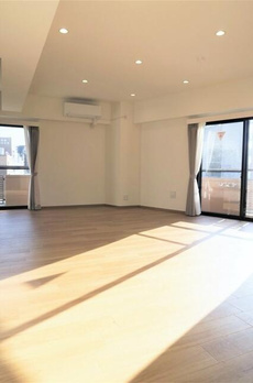 ＤｅＬＣＣＳ山吹神楽坂 