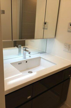 ＴＨＥ　ＣＯＮＯＥ　代官山 