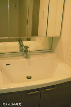 コンフォリア浅草橋ＤＥＵＸ 