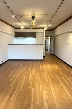 ニュー赤坂コーポラス 