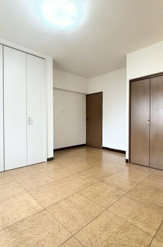 ニュー赤坂コーポラス 