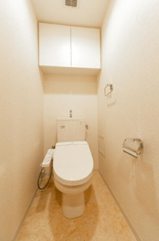 ｉ－Ｓｕｉｔｅ　ＨｉｇａｓｈｉＮａｋａｎｏ 