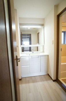 エスター南麻布 