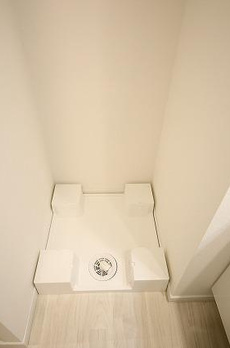 六本木デュープレックスエムズ 