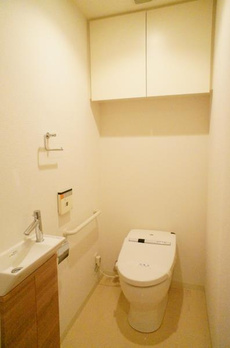 Ｂｒｉｌｌｉａ　ｉｓｔ　三軒茶屋　ブラッサムテラス 