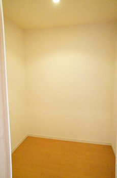 Ｂｒｉｌｌｉａ　ｉｓｔ　三軒茶屋　ブラッサムテラス 