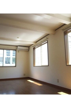 三軒茶屋２丁目戸建 