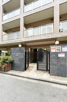 ガイア歌舞伎町壱番館 