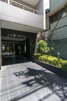ＲＥＳＩＤＥＮＣＥ　ＳＡＴＳＵＭＡ 