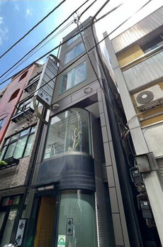 若月ビル 
