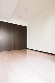 パークフラッツ市谷台町坂 