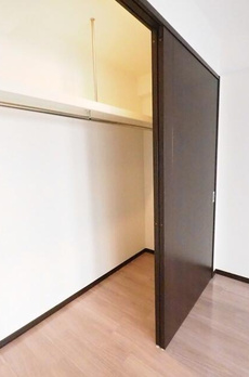 パークフラッツ市谷台町坂 