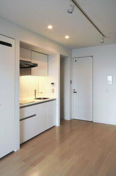 ＹＯＴＳＵＹＡ　ＲＥＳＩＤＥＮＣＥ 