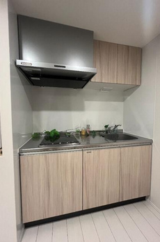 プレジール三軒茶屋 