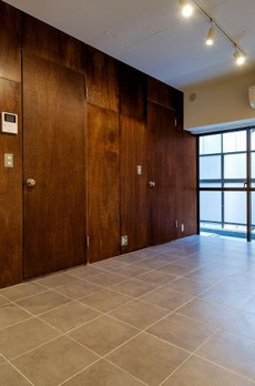 ラミアール赤坂 