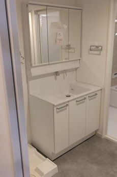 錦糸町一重ローヤルコーポ 