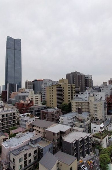 ＴＨＥ　ＲＯＰＰＯＮＧＩ　ＴＯＫＹＯ 