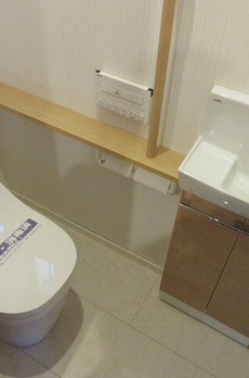 神泉戸建貸家 