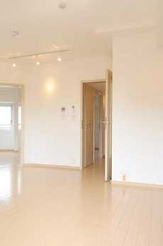 レジディア三軒茶屋 