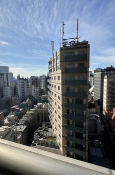 ＴＨＥ　ＲＯＰＰＯＮＧＩ　ＴＯＫＹＯ　ＣＬＵＢ　ＲＥＳＩＤＥＮＣＥ 