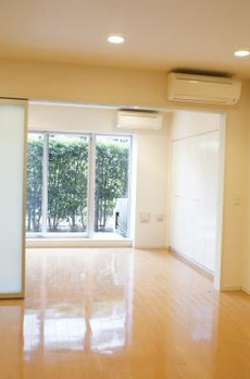 Ｂｒｉｌｌｉａ　ｉｓｔ　三軒茶屋　ブラッサムテラス 