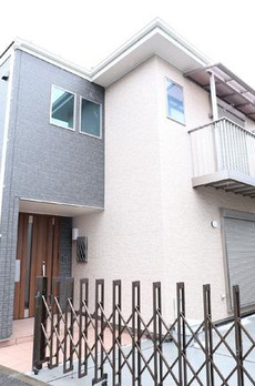 世田谷区上北沢３丁目戸建 