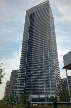 ＨＡＲＵＭＩ　ＦＬＡＧ　ＳＵＮ　ＶＩＬＬＡＧＥＴ棟４４０８号室 