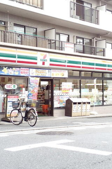 世田谷区上北沢３丁目戸建 