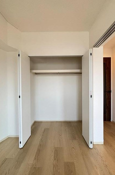 ＯＮＥ　ＲＯＯＦ　ＦＬＡＴ　ＮＩＳＨＩＷＡＳＥＤＡ 