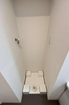 ＯＮＥ　ＲＯＯＦ　ＦＬＡＴ　ＮＩＳＨＩＷＡＳＥＤＡ 