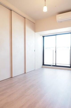 クロスレジデンス日本橋本町 