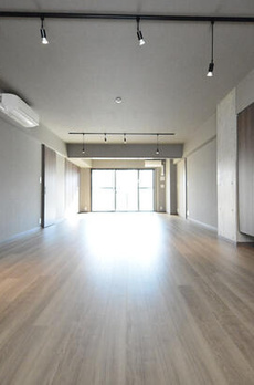 ＧＲＡＮ　ＥＢＩＳＵ 