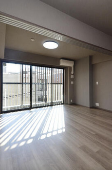 ＧＲＡＮ　ＥＢＩＳＵ 