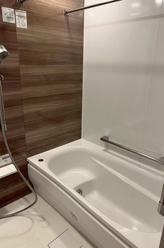 ＭＩＤ　ＴＯＷＥＲ　ＧＲＡＮＤ 
