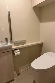 ＭＩＤ　ＴＯＷＥＲ　ＧＲＡＮＤ 