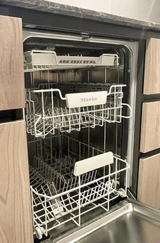ブランズ本郷 