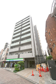 ＡＶＥＮＩＲ渋谷本町 