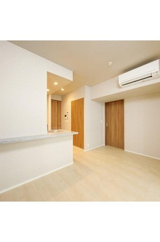 ＬＩＢＲ　ＧＲＡＮＴ　西新宿ＥＡＳＴ 
